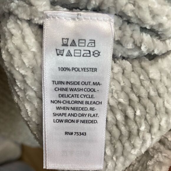 💛 Cynthia Rowley Chenille Knit Light Gray Sweater - Picture 4 of 4